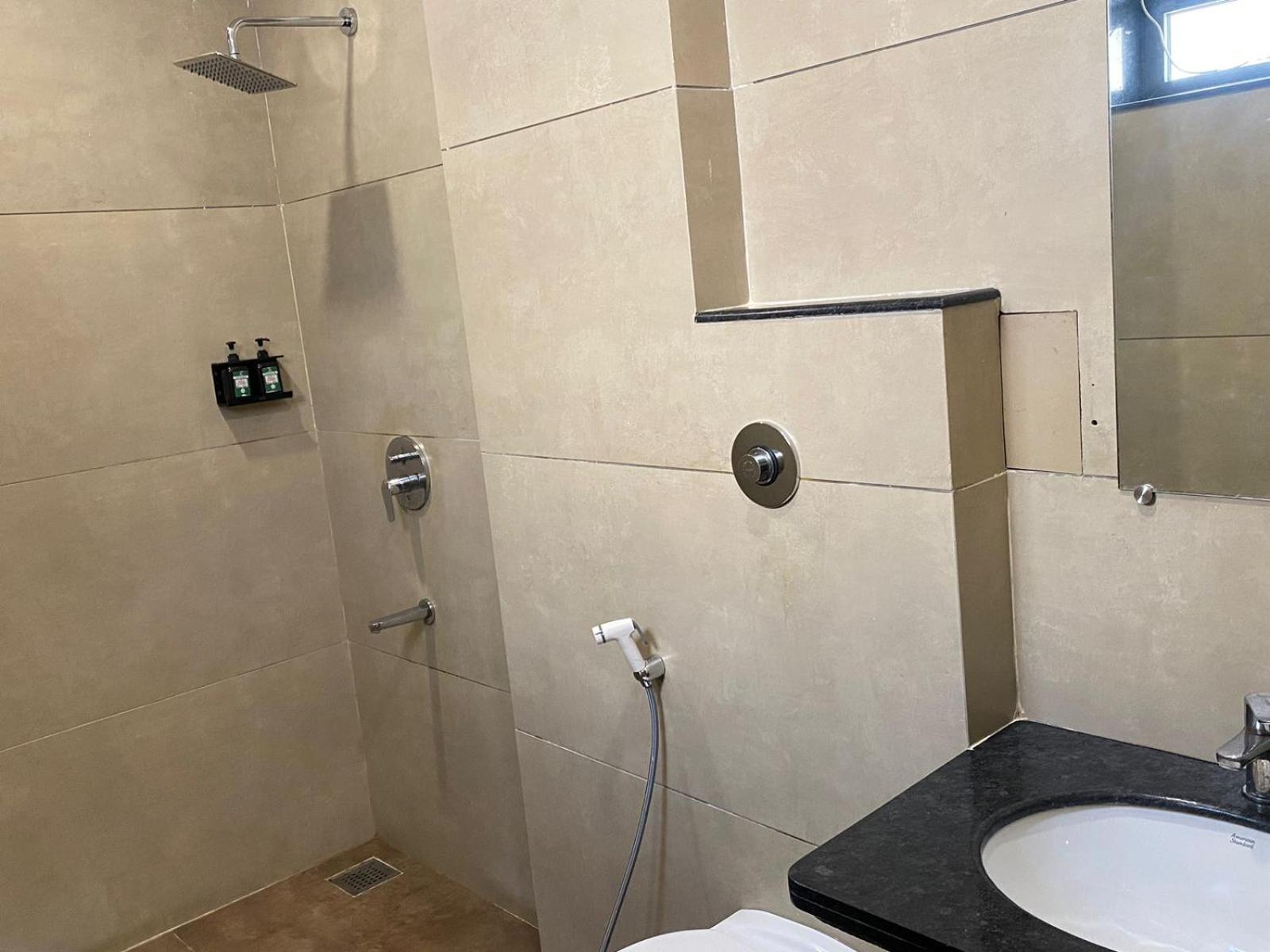 Sheer Bliss Hotel Удайпур Екстериор снимка