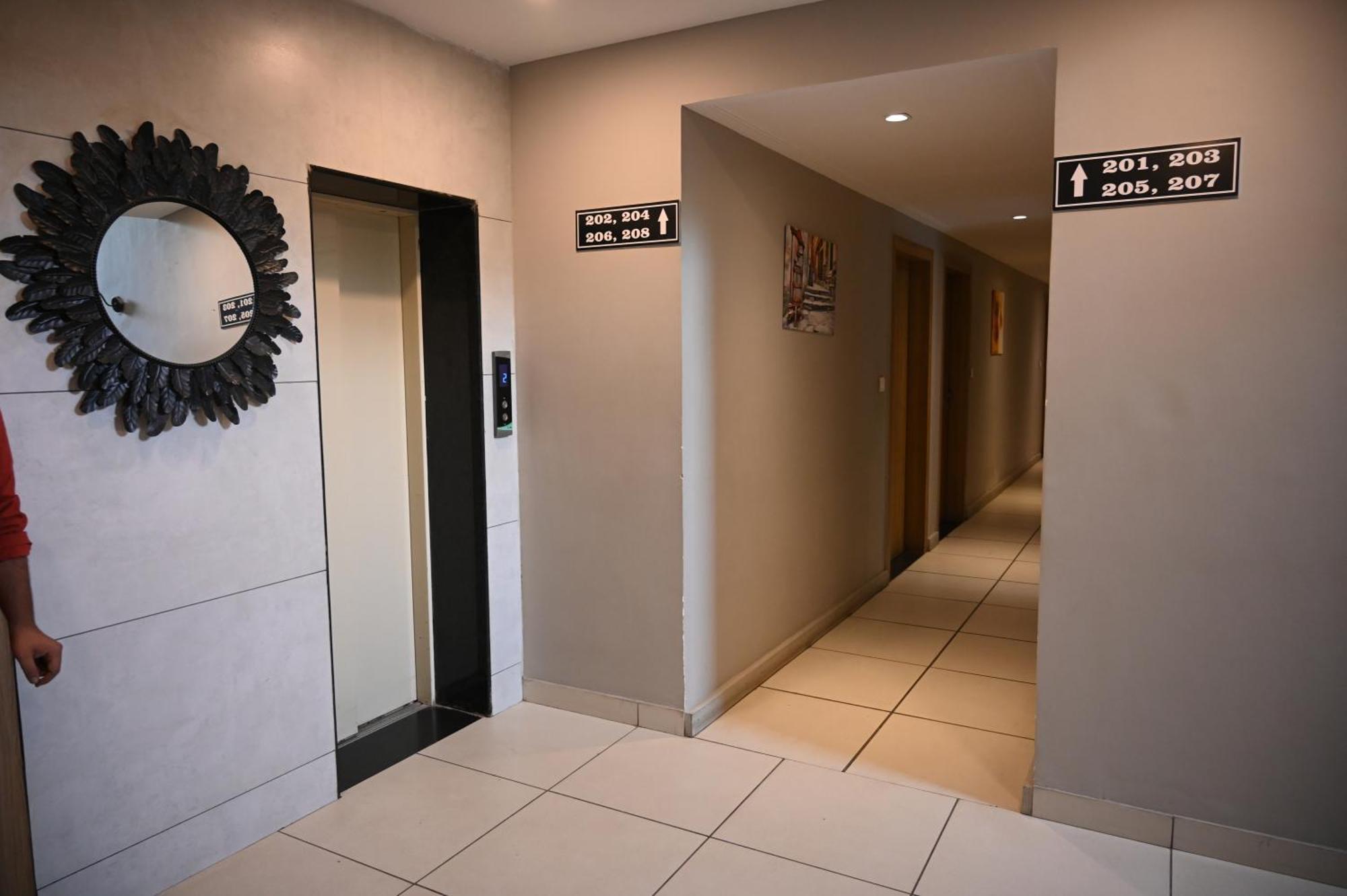 Sheer Bliss Hotel Удайпур Екстериор снимка